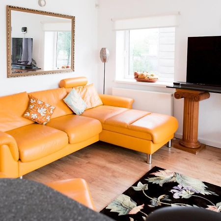 Pass The Keys Stylish 2Bed Rental Unit Glasgow Green Buitenkant foto