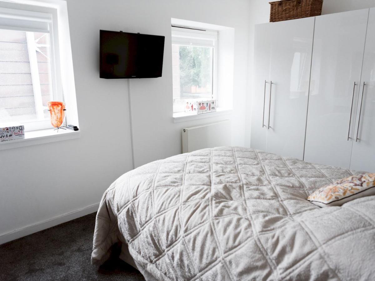 Pass The Keys Stylish 2Bed Rental Unit Glasgow Green Buitenkant foto