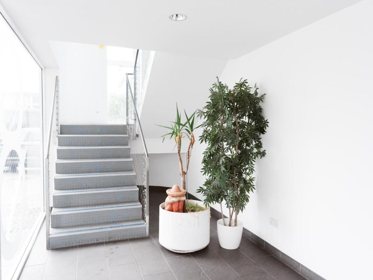 Pass The Keys Stylish 2Bed Rental Unit Glasgow Green Buitenkant foto